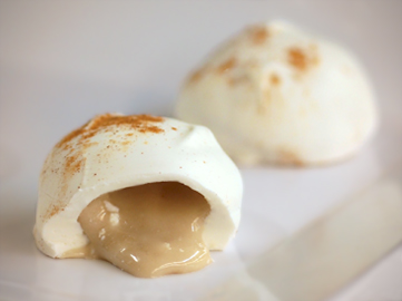 White Chocolate Dutch Apple Pie